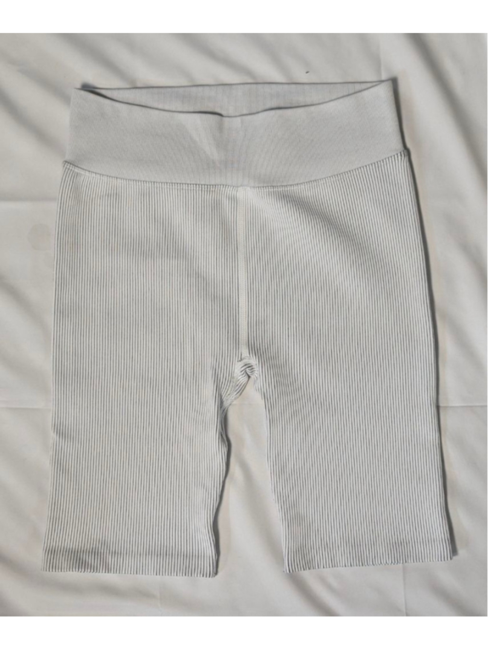 Calvin Klein White Ribbed Biker Shorts Performance Size M